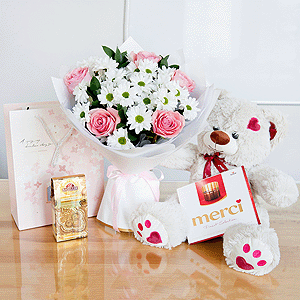 Gift set "Provence Aroma with candies, tea and teddy bear" with delivery Stavropol