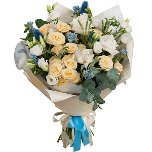 Spray rose: white, cream, light pink 50 cm - 8, lisianthus - 3, White rose 50 cm - 4, Veronica spray, Oksipetalum, Eucalyptus Cinerea, Dried flowers decor, Wrapping Paper
