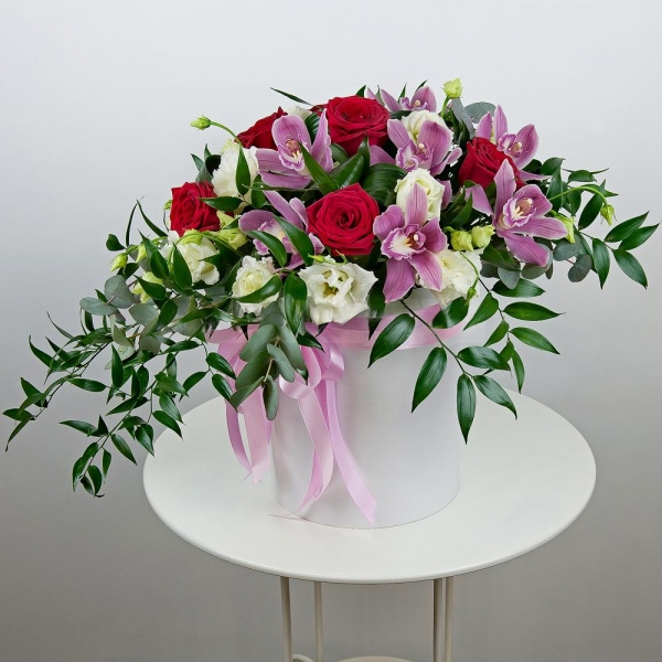 Red rose 50 cm - 11, Pink Cymbidium Orchid Bud - 11, lisianthus - 7, Round flower box medium, Film, Oasis, Eucalyptus Cinerea, Flask for orchids, Aspidistra (1 pc.), Ruscus italian, Ribbon