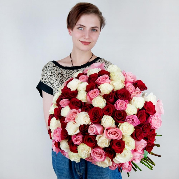 Red rose 70 cm Ecuador - 46, White rose 70 cm  (Ecuador) - 45, Pink rose 70 cm Ecuador  - 40, Ribbon