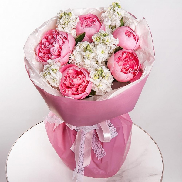 Peony pink - 5, White Matthiola - 8, Wrapping Paper