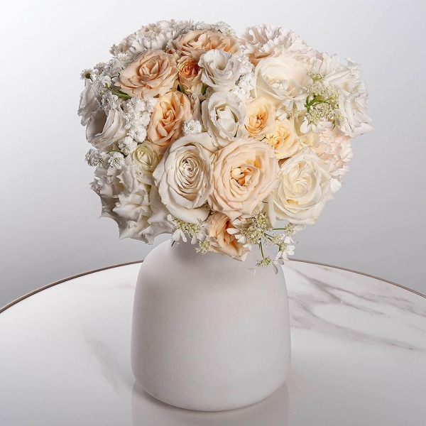 Carnation white, cream - 11, White rose 50 cm Ecuador - 5, lisianthus - 4, Gypsophila - 3, Ribbon