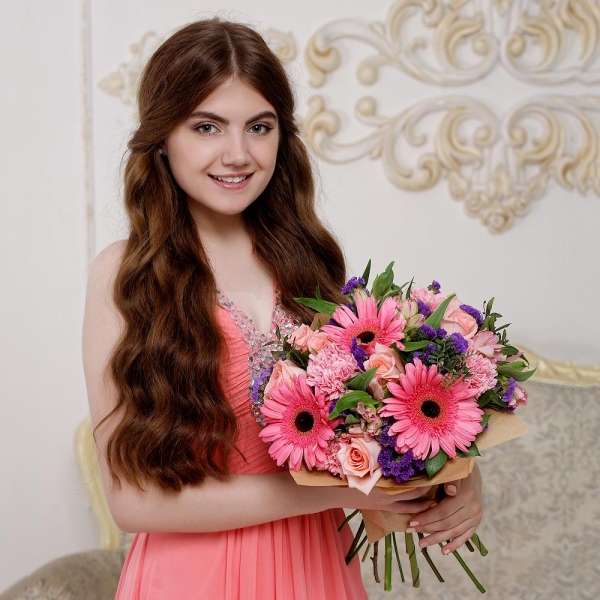 Pink rose 50 cm - 10, Pink carnation - 6, Gerbera pink - 4, Alstromeria white, soft pink - 6, Blue Statice, Pistachio, Wrapping Paper, Ribbon