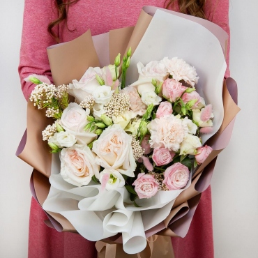 Peony style roses - 5, Spray rose 50 cm (multiple small blooms on a stem) - 4, Carnations - 3, lisianthus - 3, Ozotamnus, Dried flowers decor, Ribbon, Wrapping Paper