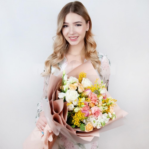 Spray rose: white, cream, light pink 50 cm - 3, White rose 50 cm - 4, Pink carnation - 4, lisianthus - 2, Pink tulip - 4, Mimosa - 2, White Matthiola - 3, Wrapping Paper