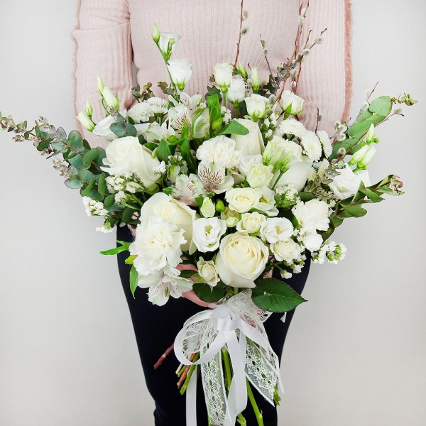 White rose 50 cm - 7, Spray rose: white, cream, light pink 50 cm - 3, Alstromeria white, soft pink - 2, Baltica White Spray Chrysanthemum - 4, Carnation white, cream - 4, lisianthus - 3, White statice, Bunch of willows, Ribbon, Eucalyptus Cinerea