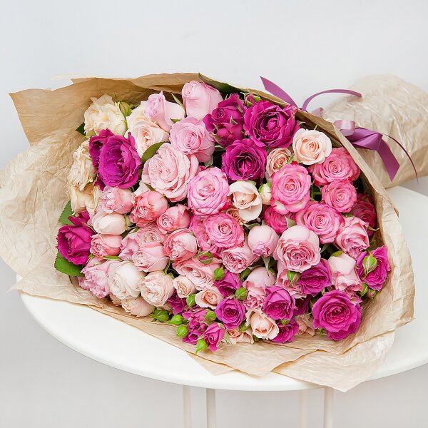 Peony sprayrose - 19, Spray rose: white, cream, light pink 50 cm - 12, Wrapping Paper