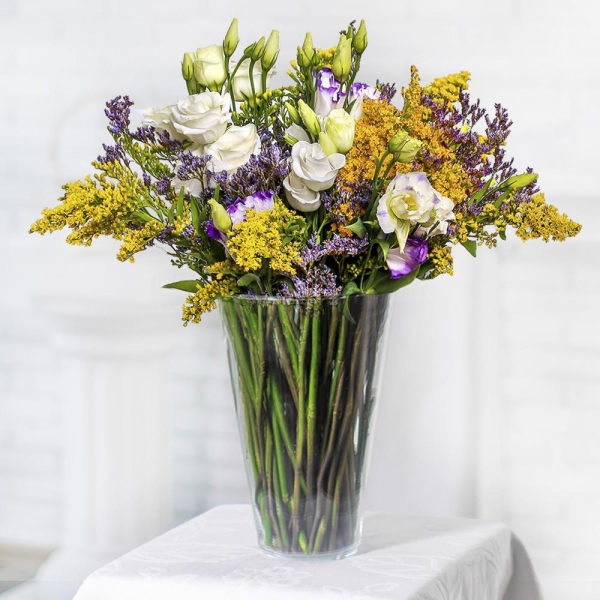 lisianthus - 11, Solidago (1 pc.), Limonium (1 pc.), Ribbon