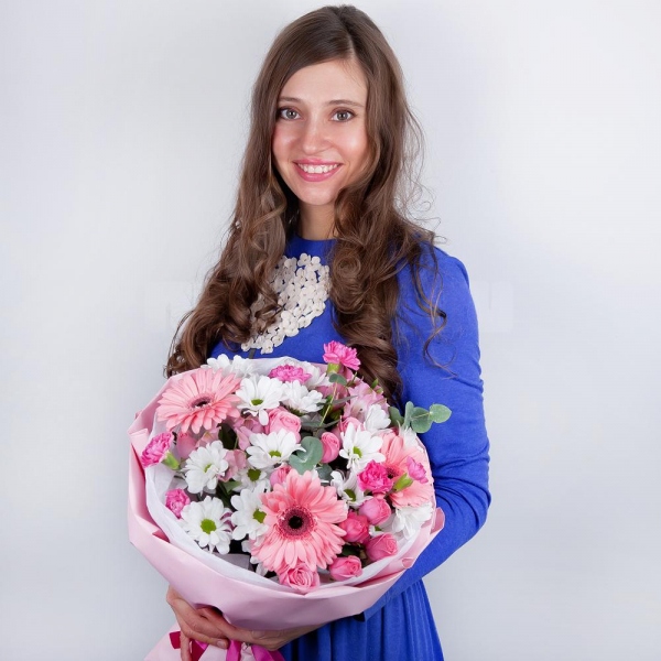 Gerbera pink - 3, Bacardi White Spray Chrysanthemum - 4, Pink spray carnation - 4, Alstromeria white, soft pink - 3, Bright pink spray rose mix, 50 cm - 2, Eucalyptus Cinerea, Wrapping Paper