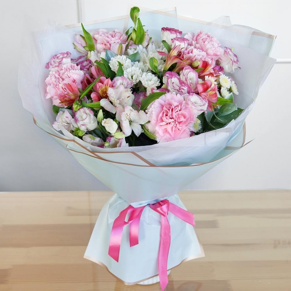 Pink carnation - 6, Alstromeria white, soft pink - 5, Santini White Spray Chrysanthemum - 2, Baltica White Spray Chrysanthemum - 2, Athos poms Stallion - 2, Pink Lisianthus (Eustoma) - 3, Ruscus, Wrapping Paper