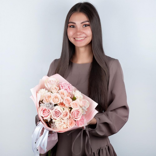 Bright pink spray rose mix, 50 cm - 3, Pink rose 50 cm - 7, Carnation white, cream - 4, Pink carnation - 5, Solidago (1 pc.), Wrapping Paper