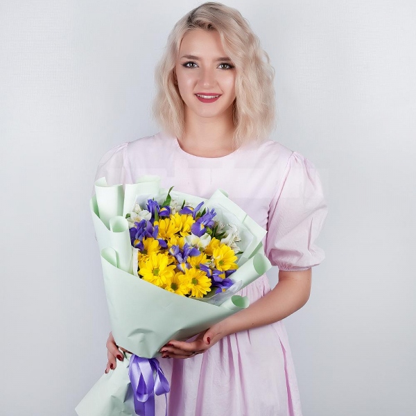Bacardi Yellow Spray Chrysanthemum - 4, Irises - 7, Alstromeria white, soft pink - 5, Wrapping Paper
