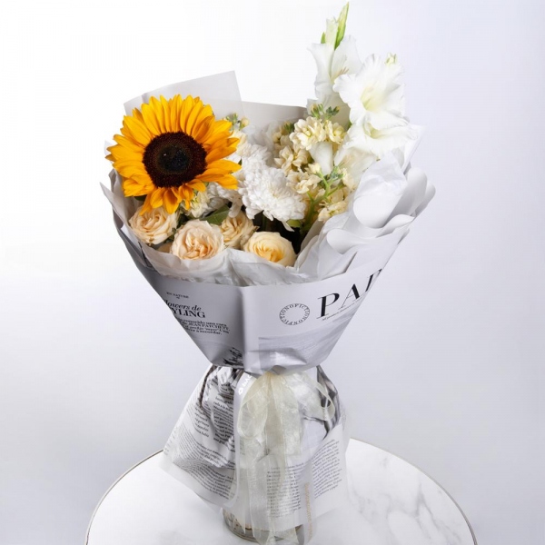 Sunflower - 1, White Gladiolus - 2, Baltica White Spray Chrysanthemum - 1, White Matthiola - 2, Spray rose: white, cream, light pink 50 cm - 5, Wrapping Paper