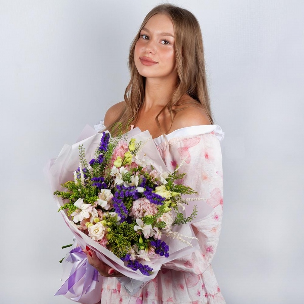 Pink Lisianthus (Eustoma) - 3, Alstromeria white, soft pink - 8, Blue Statice, Solidago (1 pc.), Green bell (1 pc.), Dried flowers in assortment, Wrapping Paper