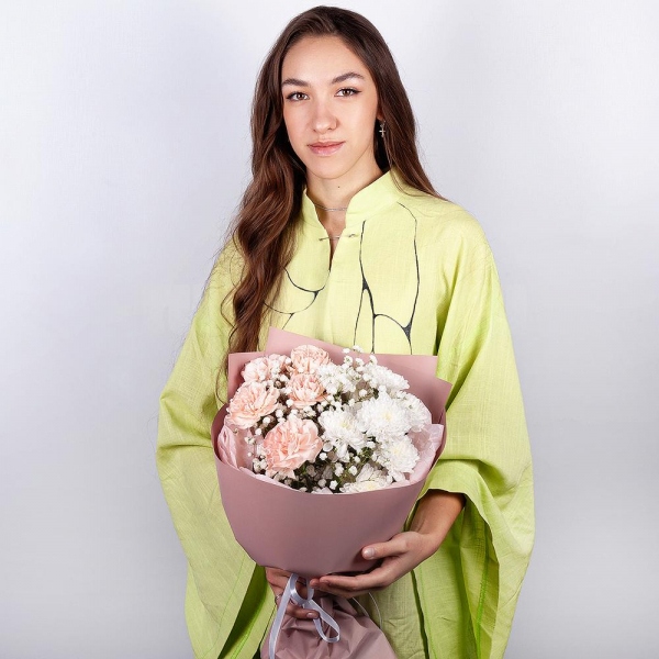 Carnation white, cream - 9, Baltica White Spray Chrysanthemum - 1, Gypsophila - 1, Wrapping Paper